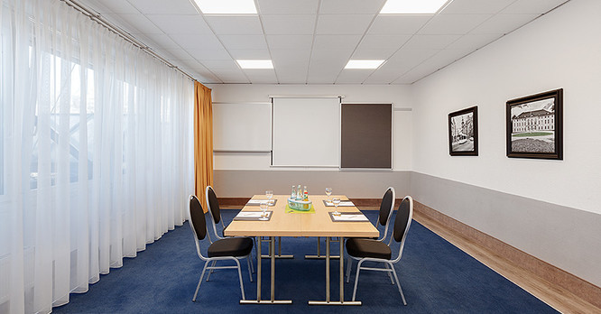 Holiday Inn Berlin City East meeting room