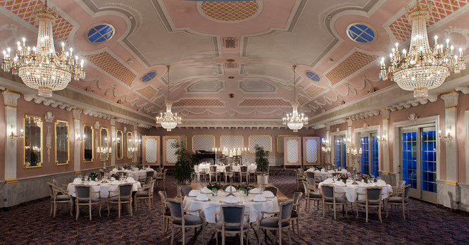 Wyndham Garden Gummersbach Hotel Hall of Mirrors | © Wyndham Garden Gummersbach